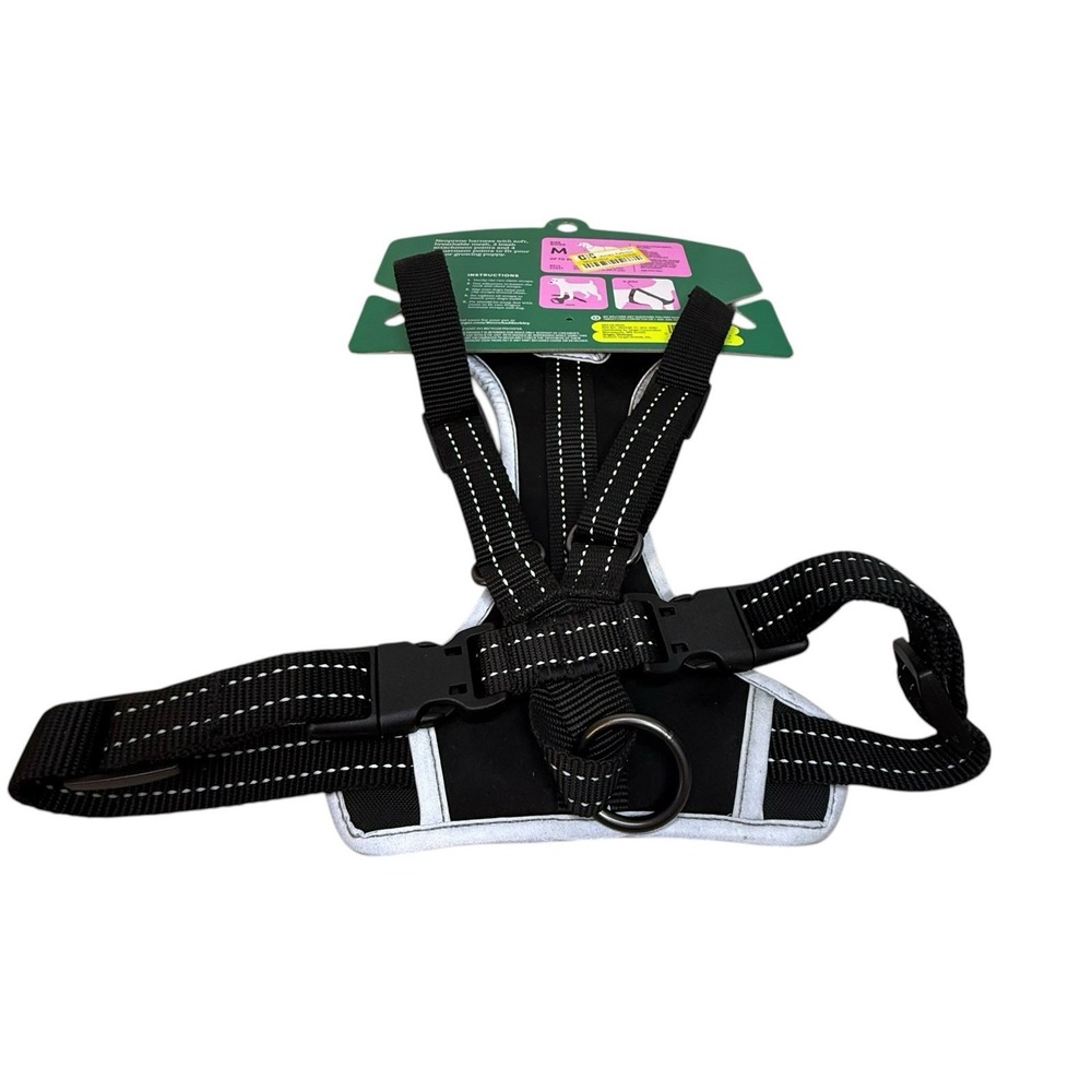 Boots and Barkley Medium Black Reflective Dog Harness And Retractable Leash Set - Picture 10 of 13
